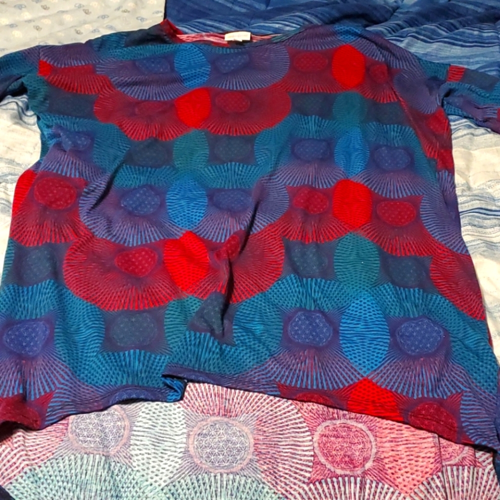 Lularoe Irma size s
